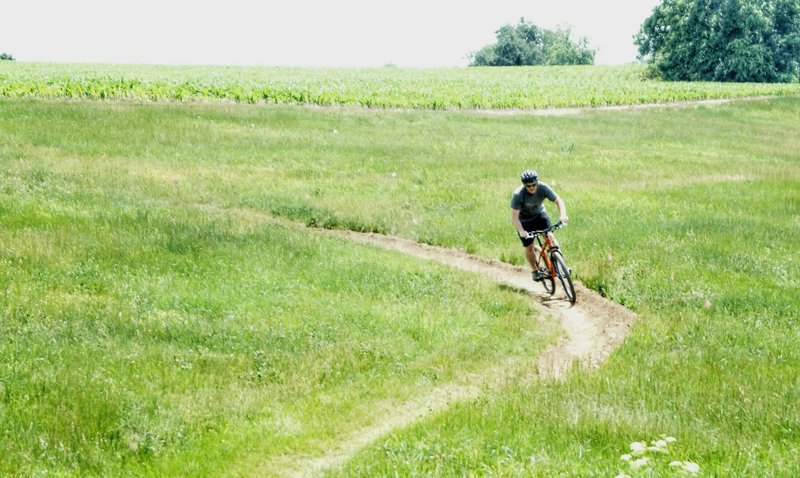 Easy Rider Short Track Series warm up