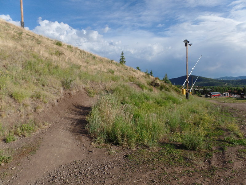 Beginning of Lower Jenni's Trail/Silver Spur.