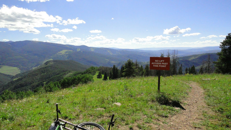 Trailhead to Game Creek and Matterhorn