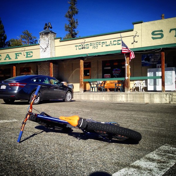 Starting the ride from Toms Place Diner Bar and store.