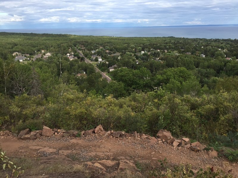 One of the best trails in Duluth, fun rocky ride with amazing panoramas!