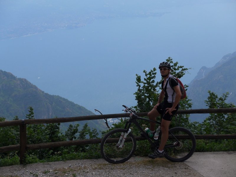 Trail #421 to Passo Guil: View to Lago di Garda, Limone