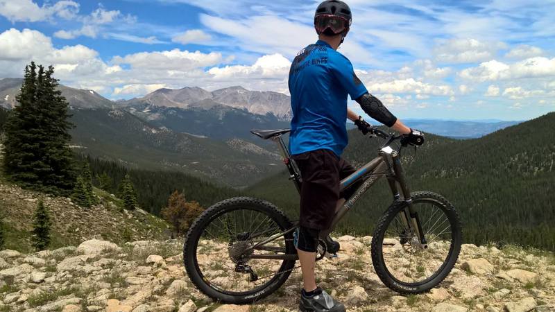 Just one of several amazing views along the Monarch Crest Trail.