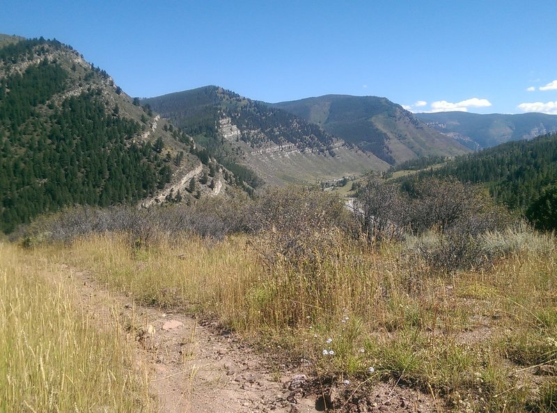 Eastern views of the amazingly striped hillsides above Minturn