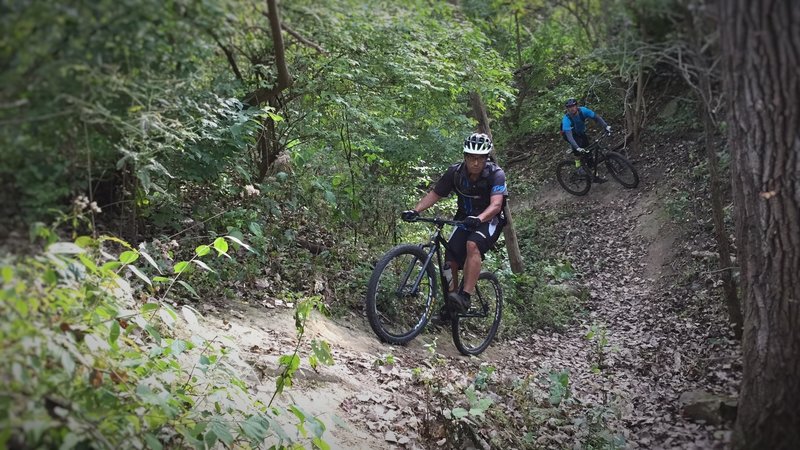 Jason and Justin wind back and forth through the ravine on Bloodshed.