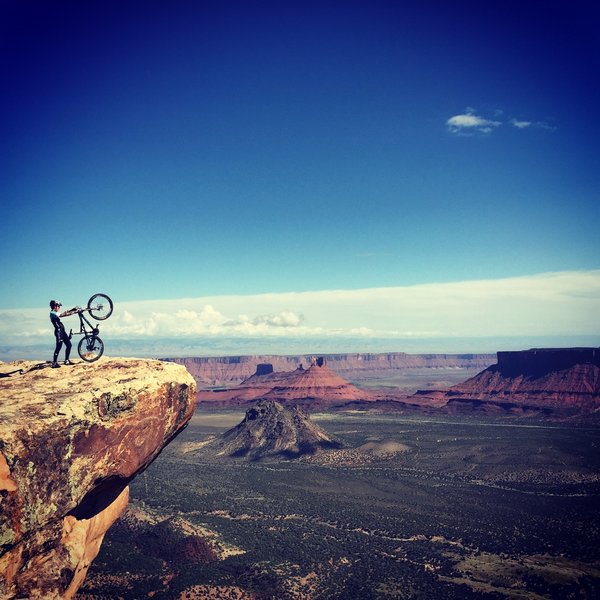 This view of Castle Valley and the entire trail experience was well worth the price of a shuttle ride.