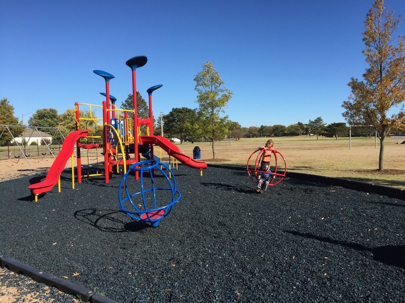 Yea yea, there's no bikes in this pic...but if you can talk your elementary school kids into riding to the playground, I call that a win!