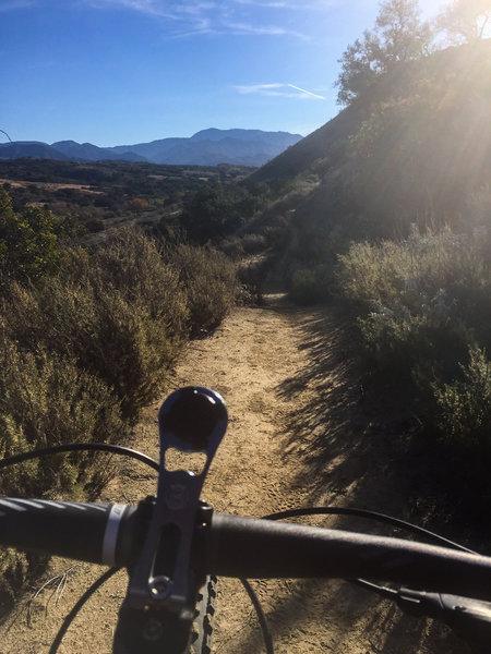 Traversing the singletrack portion of Shoestring.