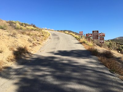 Water Tank Road trailhead
