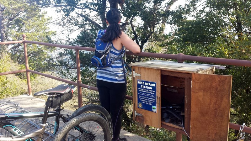 Mount Tam summit bike repair station