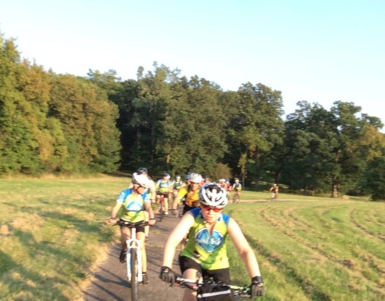 GirlBike group ride on the Rouge Park paved path headed north along Outer Drive en route to the singletrack MTB trail.