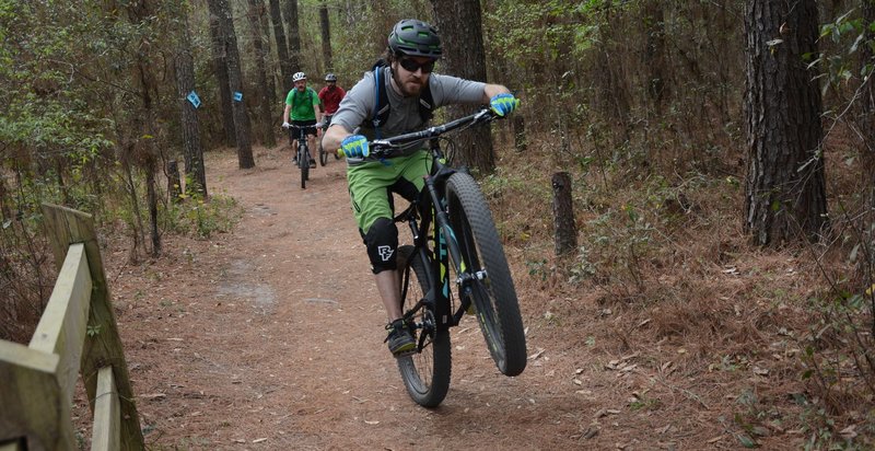 Riding the awesome trails at the 10th Annual Santos Fat Tire Festival on a demo bike with semi-fat PLUS size 29er hoops from Trek! This bike manuals like a pro, even if I'm not!