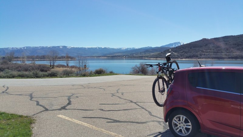 South parking area of Pineview West Trail.