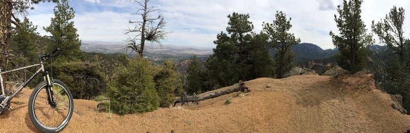 Guess I'm not in Savannah anymore... Taking in the vista prior to sampling the goodness of Captain Jack's after the well above sea level climb up Chutes/Gold Camp/Buckorn- Kool-Aid smile here.