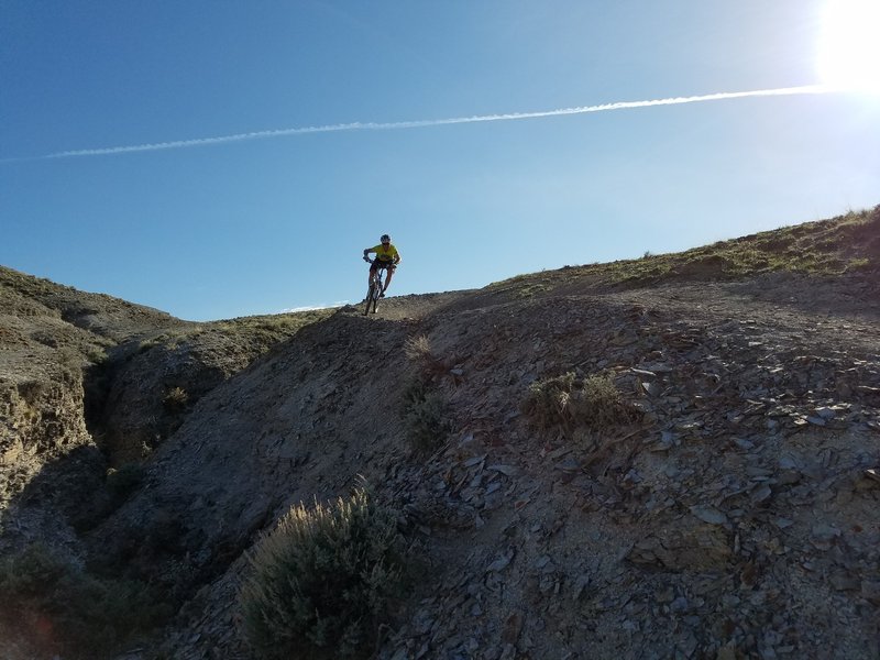 Danimal leaving his own contrail and staying out of Gallagher Gulch. Just ignore what is to your right and keep looking ahead.