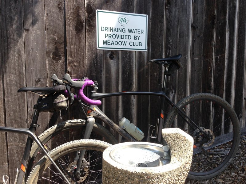 The hidden water fountain at the Meadow Club. Great resource for long rides.