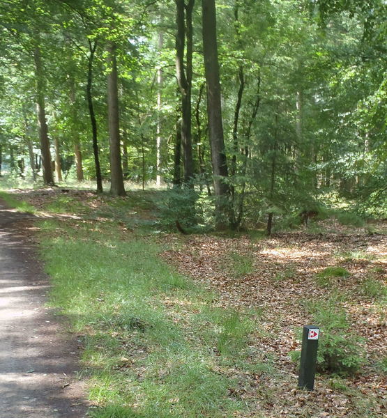 Example of the route direction system at Sleenderzand.