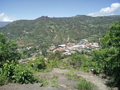 Singletrack to reach Ubaque.