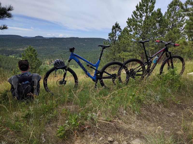 Beautiful views of Vanocker Canyon at this lookout spot.