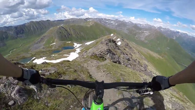 Dropping in to the upper summit lakes, beautiful vistas.