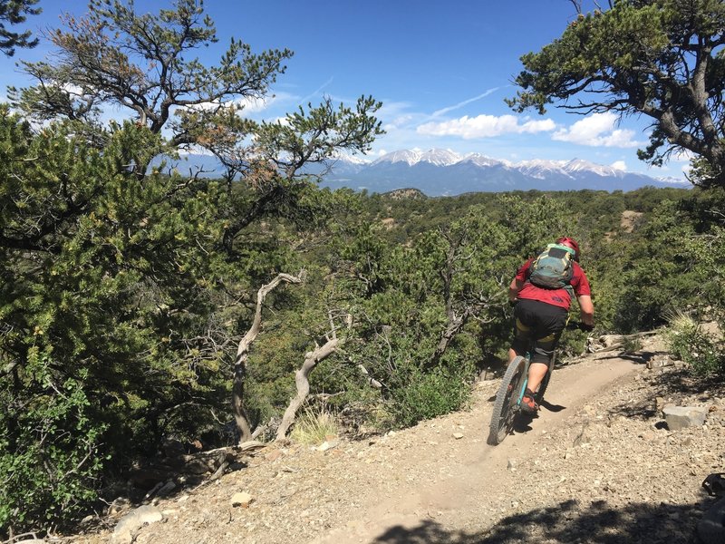 Fun trail with great views!