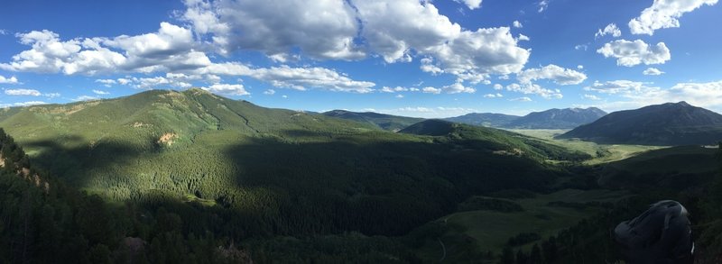 Stunning scenery off of Teocalli Ridge.