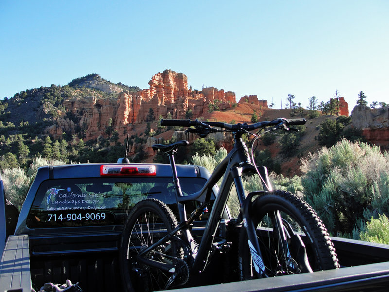 Getting ready to roll at Lower Thunder Mountain Trailhead.