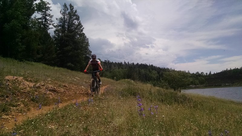 Jeff J. enjoying a leisurely ride along the northshore.