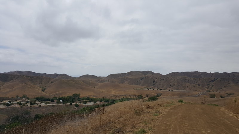 Shot from South Ridge (before the fork back to 4 corners). Looking at the Ranger Station/ campground. Nice day for riding!