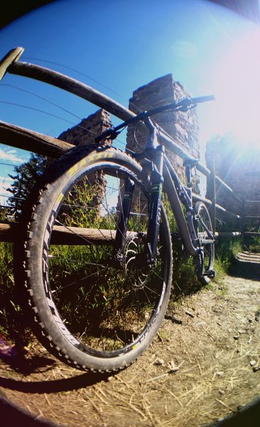 Salsa Horsethief demo bike from Golden Bike Shop at the castle ruins.