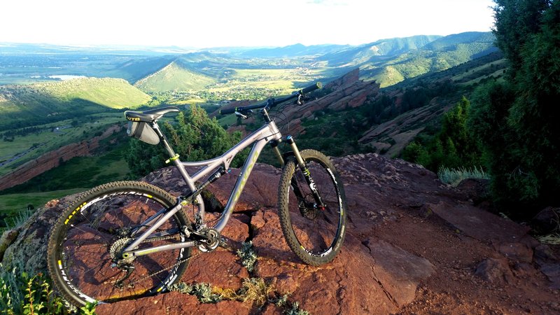 Salsa Horsethief demo from the Golden Bike Shop, overlooking Red Rocks to the South.