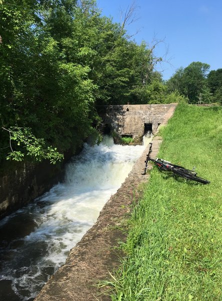 Lock on Erie feeder canal