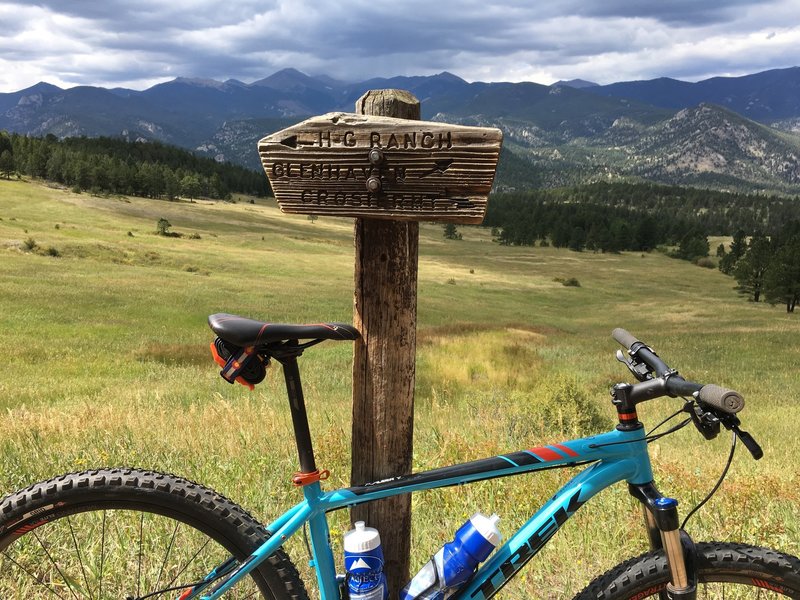 The three-way intersection where H-G Ranch Trail meets the Crosier Glen Haven Trail.