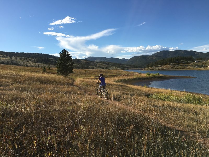 Mostly easy pedaling as you head north on the west side of the lake along the Besant Point Trail.