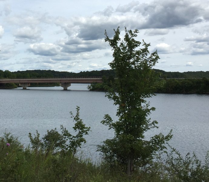 Near trailhead view of Clarksburg Rd. bridge over Little Seneca Lake.