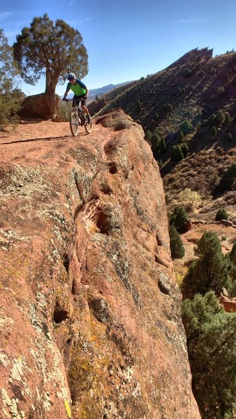 Lots of Red Rocks and cliffs.