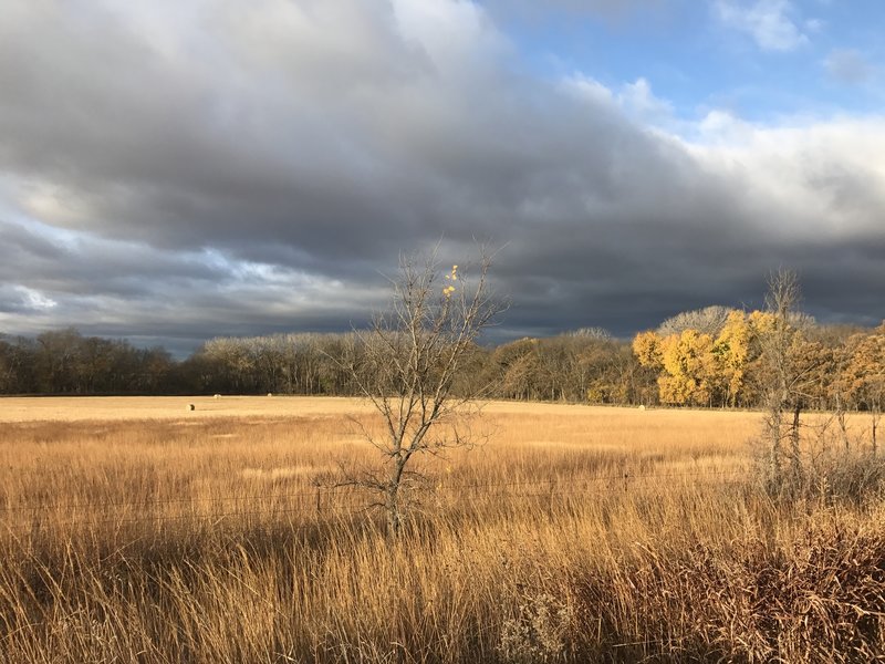 These amazing views are all along the trail!