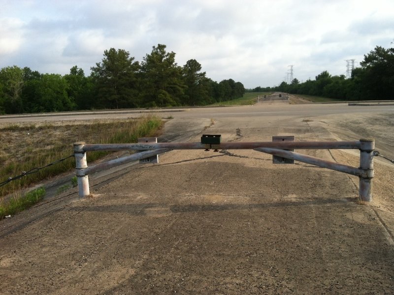 Addicks Dam Road: Crossing at Clay Road, looking north (May 2013)