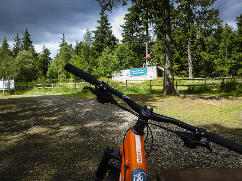 Watching the freeriders at Buzzard's Nest in Glentress