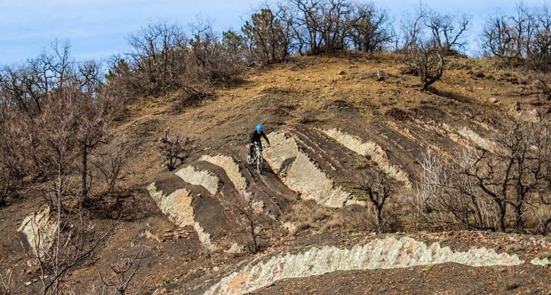 Playing around with some interesting terrain near the Yuzhnaya Tropa trail.