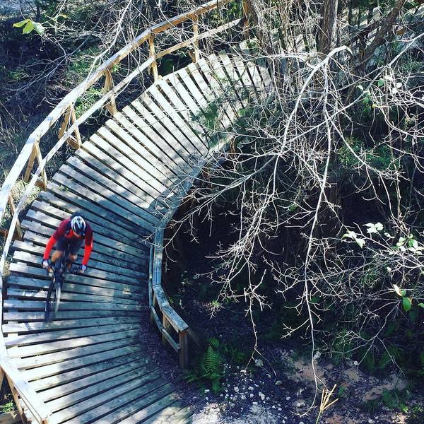 Descending the Corkscrew Feature, Vortex Trail.