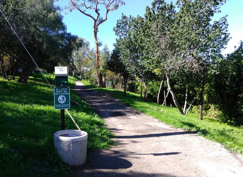 The entrance to the Upper La Costa Fire Station Trail is easy to find.