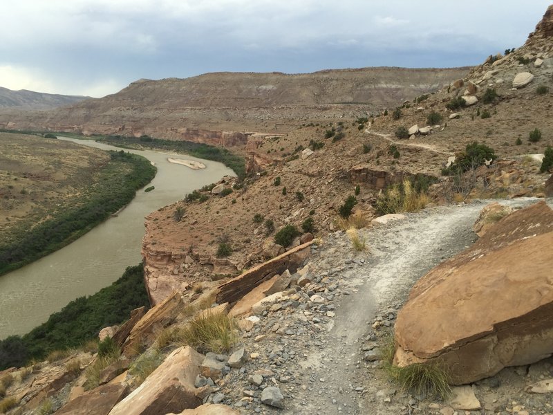 Roll along this smooth section of Kokopelli to experience gorgeous views of the Colorado.