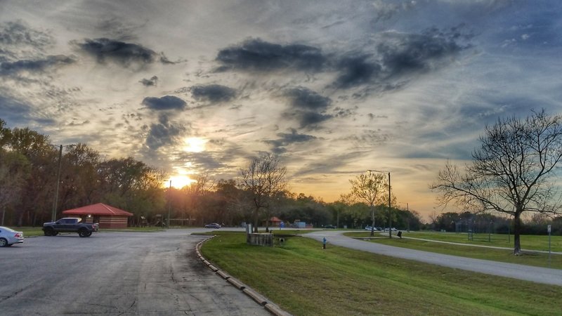 Cullen Park offers plenty of parking and great views.