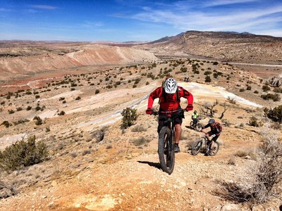 Ride up to "Hell's Hole".