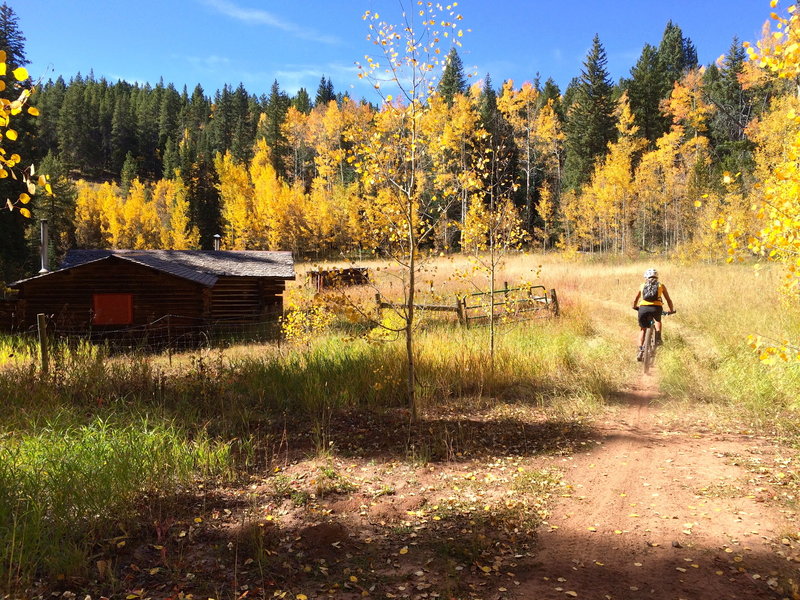 Coming into the old Colorado Mountain Club Cabin or Cow Camp.