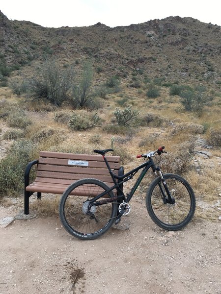 A well placed bench and a place to rest on the Ford Canyon Trail.