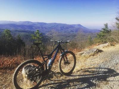 The view from Bear Creek Overlook.
