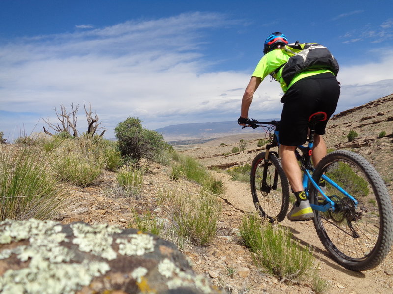A blue bird morning and a great time to ride the Sidewinder Loop.