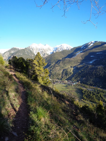 Great views from the Mill Creek Waterline trail.